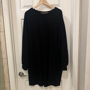Time and Tru Black Long Sleeve Dress